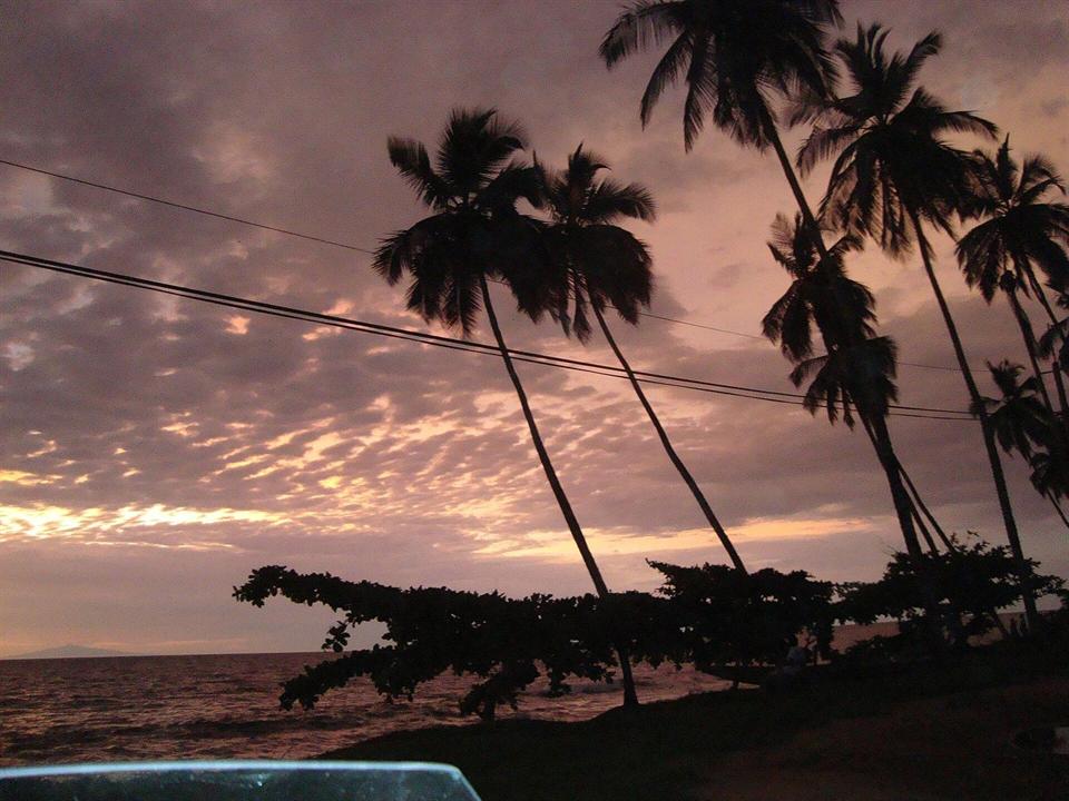 Coucher de soleil sur la plage de Kribi